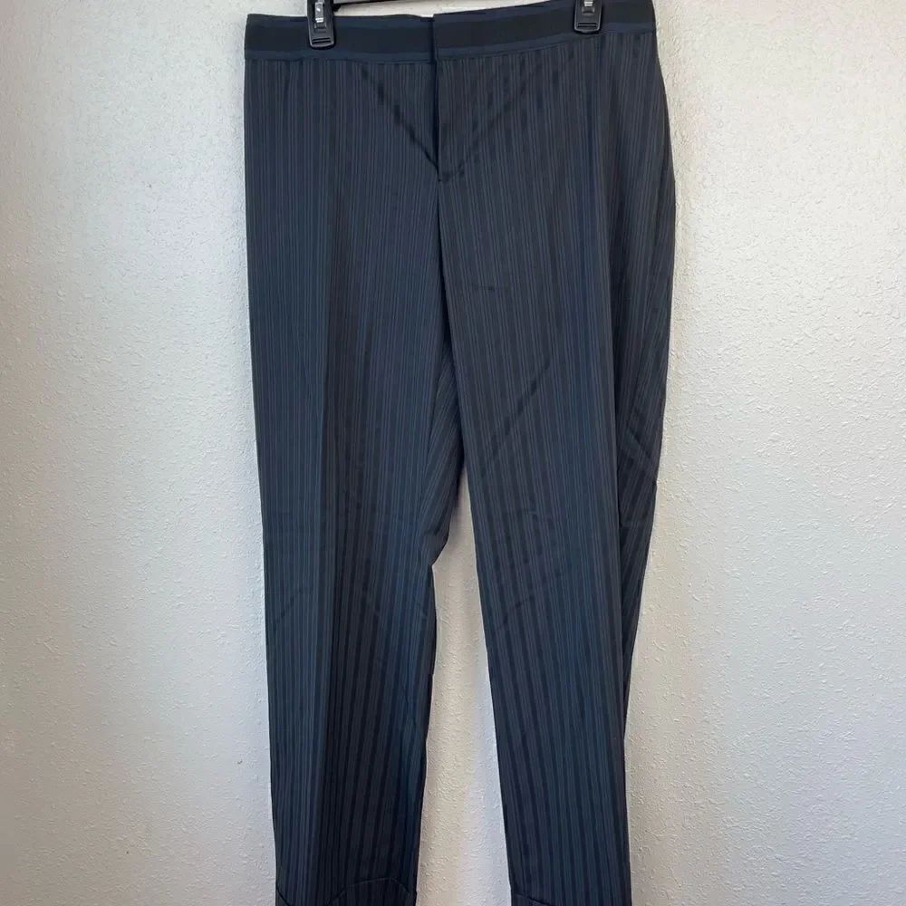 EUC Nine West Womens Navy Blue and Black Pinstripe Dress Pants Size 10